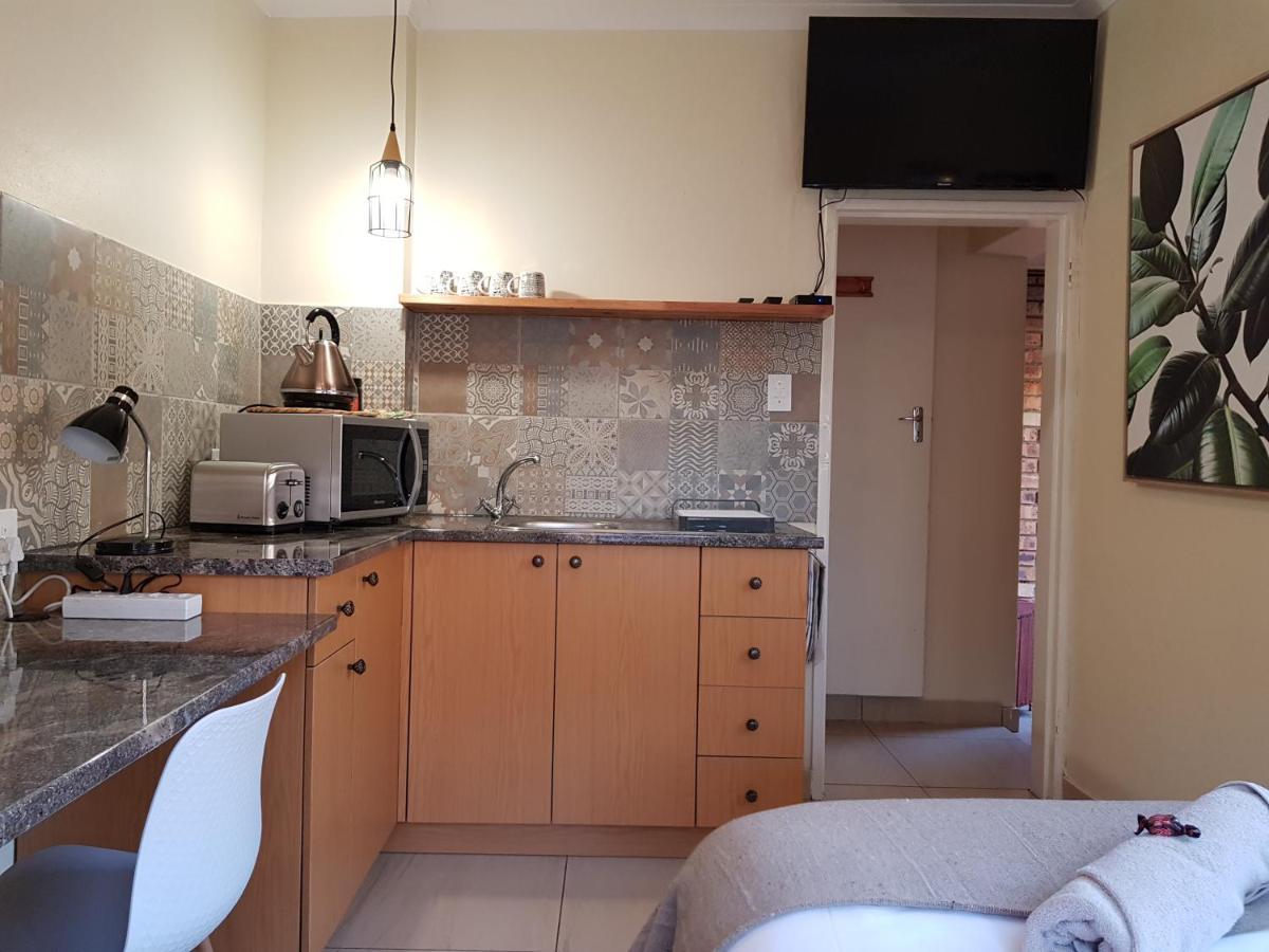 Kington Guest Suite Pretoria-Noord Zewnętrze zdjęcie